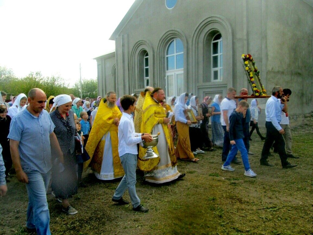 Соборное богослужение и крестный ход в Престольный праздник Тихона Задонского